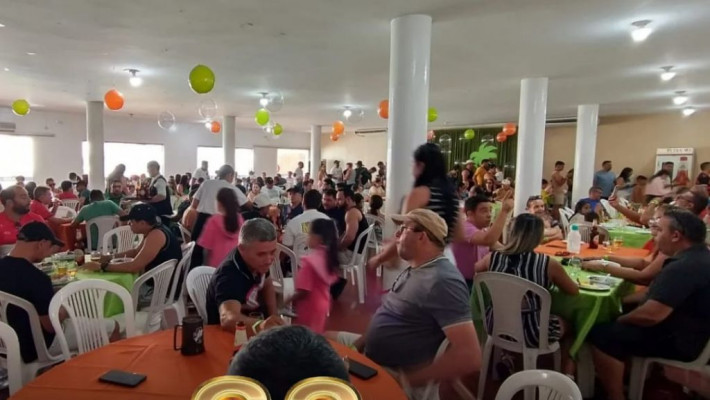 Nossos associados comemorando 62 anos de nosso querido clube! 💙🤩💛