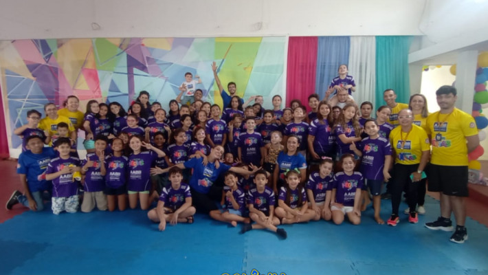E o nosso primeiro dia de colônia foi um sucesso!